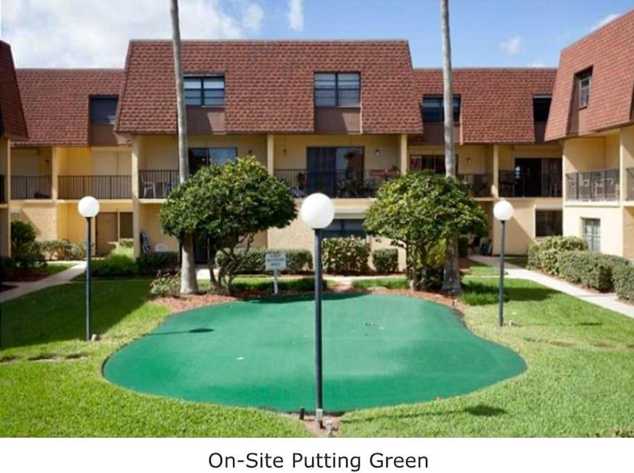 Condo By The Sea! Cocoa Beach Bagian luar foto